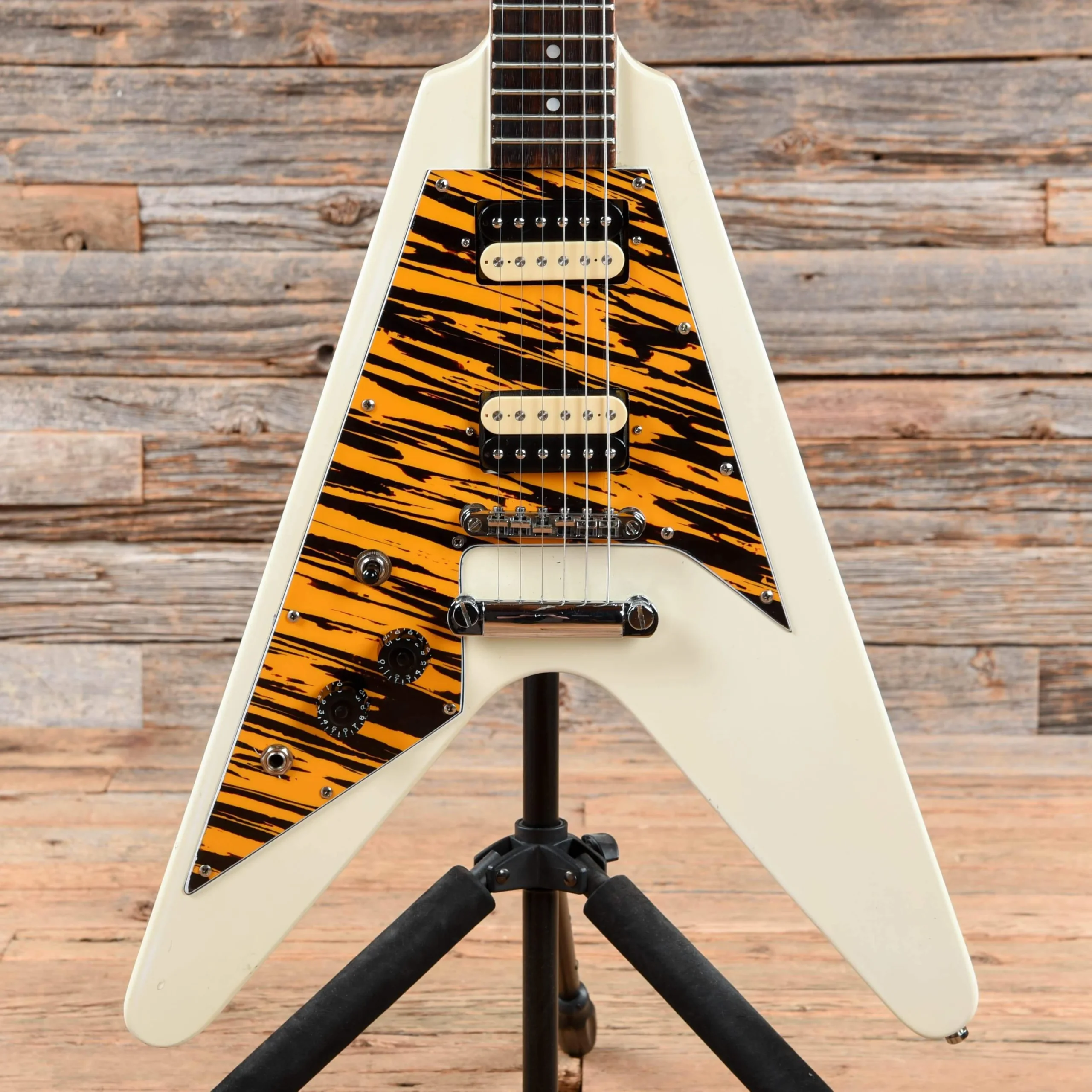 tokai-electric-guitars-solid-body-tokai-flying-v-white-2008-lefty-u3091580301-28710687768711.webp Tokai Flying V White 2008 LEFTY
