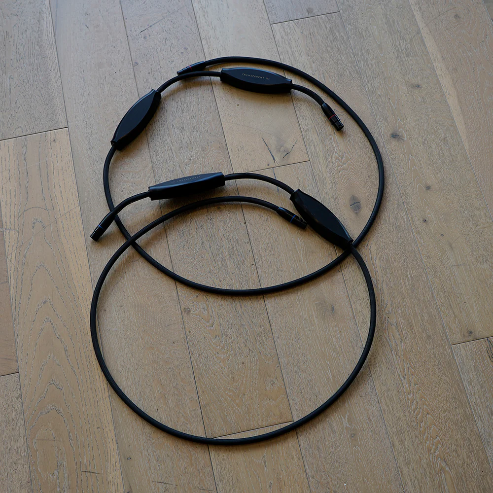 Transparent GEN 5 XL Balanced Interconnects, 1.5M, Pre-Owned