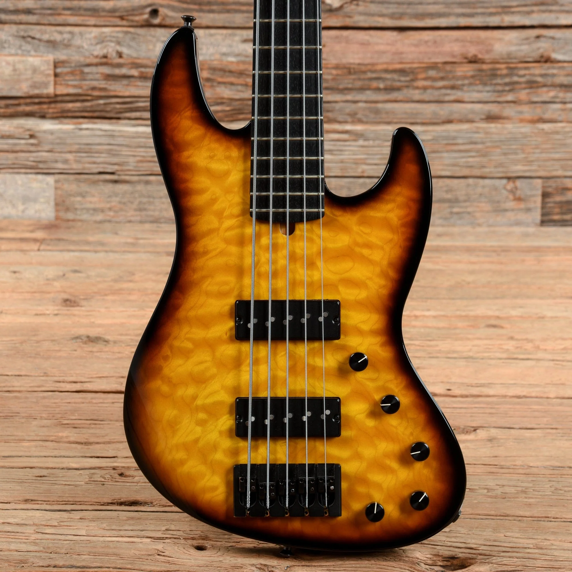 valenti-bass-guitars-5-string-or-more-valenti-v21-sunburst-2017-u3516931101-28853083635847.webp Valenti V21 Sunburst 2017