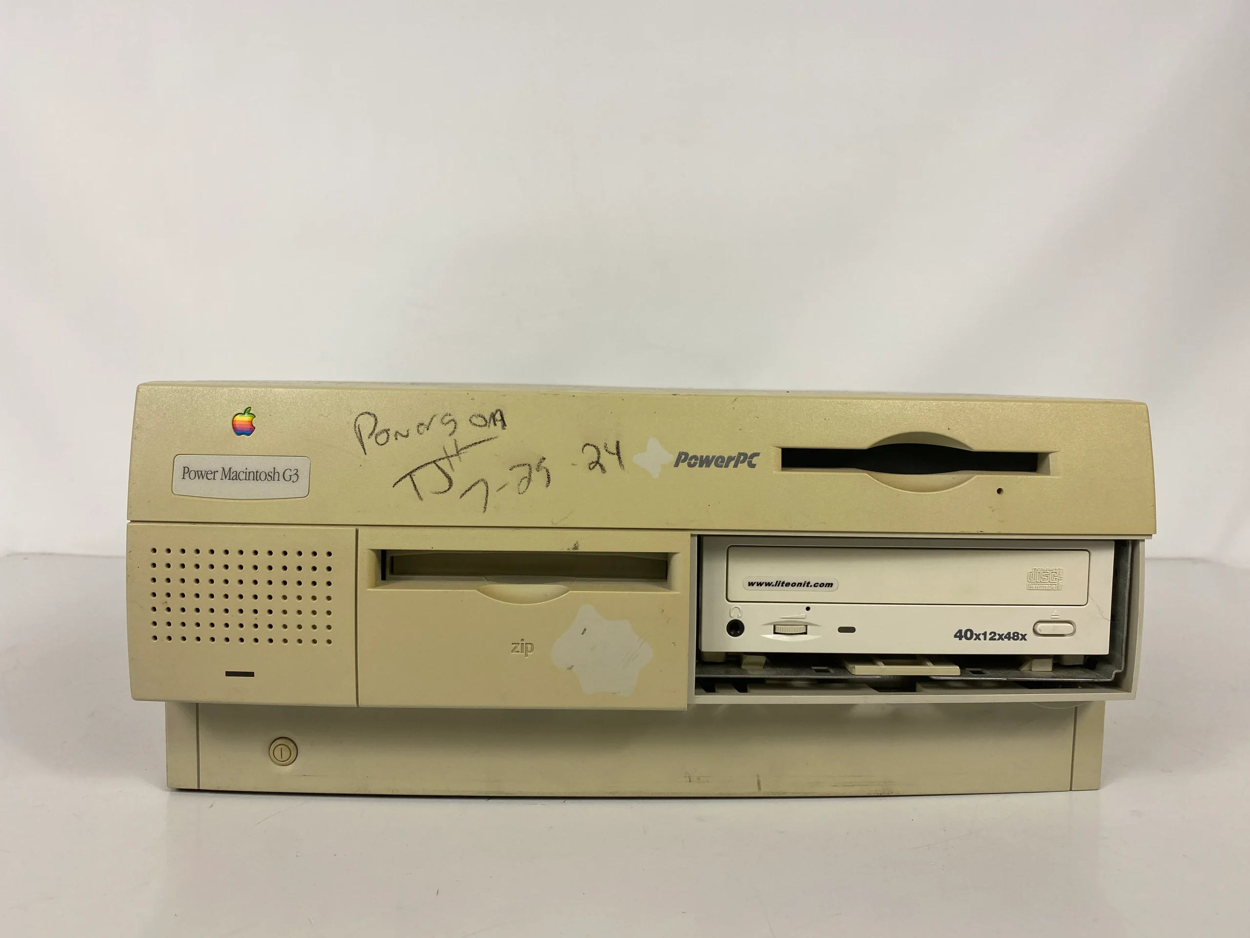 Vintage Apple Macintosh PowerPC G3 266MHz Computer
