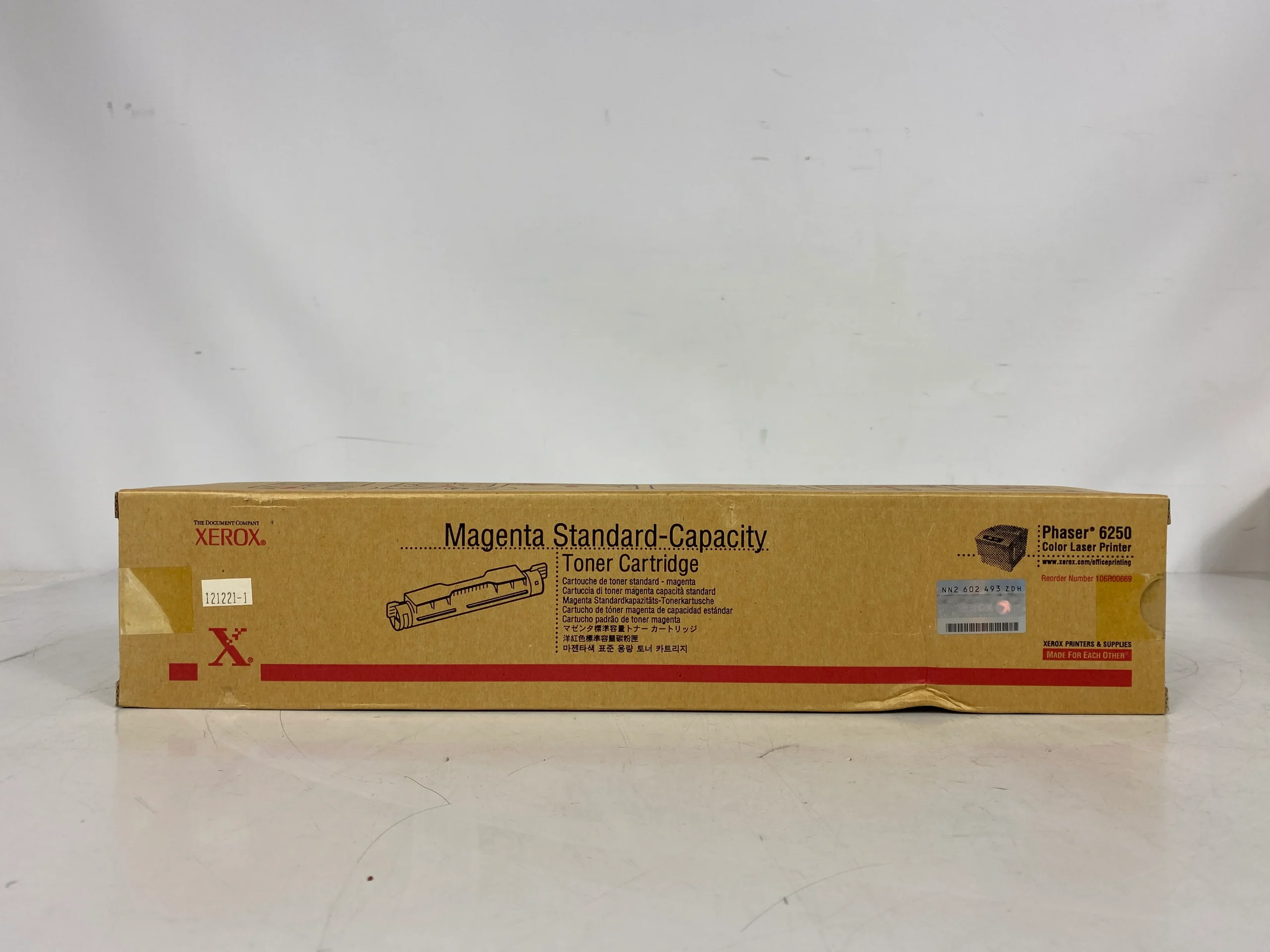 xerox-106r00669-standard-capacity-magenta-laser-toner-cartridge-for-phaser-6250.webp Xerox 106R00669 Standard Capacity Magenta Laser Toner Cartridge for Phaser 6250